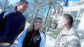 Young brunette Leslie Fox and her friend Savanah in a great outdoor foursome double penetration – MMM100