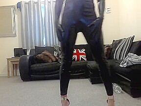 Brit cam girl