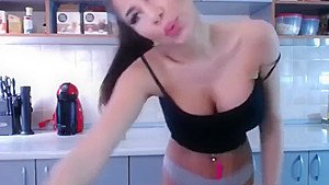 Babysitter swallows down serious throatpie and get’s fucked!