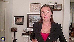 Horny American Milf Strips Off Her Clothes And Plays With Her Hairy Pussy – MatureNL