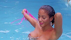 TATA La tina Sexy in Pool