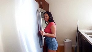 teen 18+ babysitter cum mouth