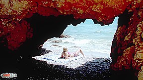 Young Romanian Nicole Pearl gets fucked at the beach by Rob Diesel – MMM100